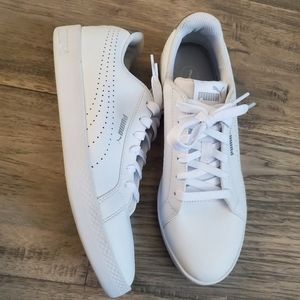 New Puma leather shoes 8US